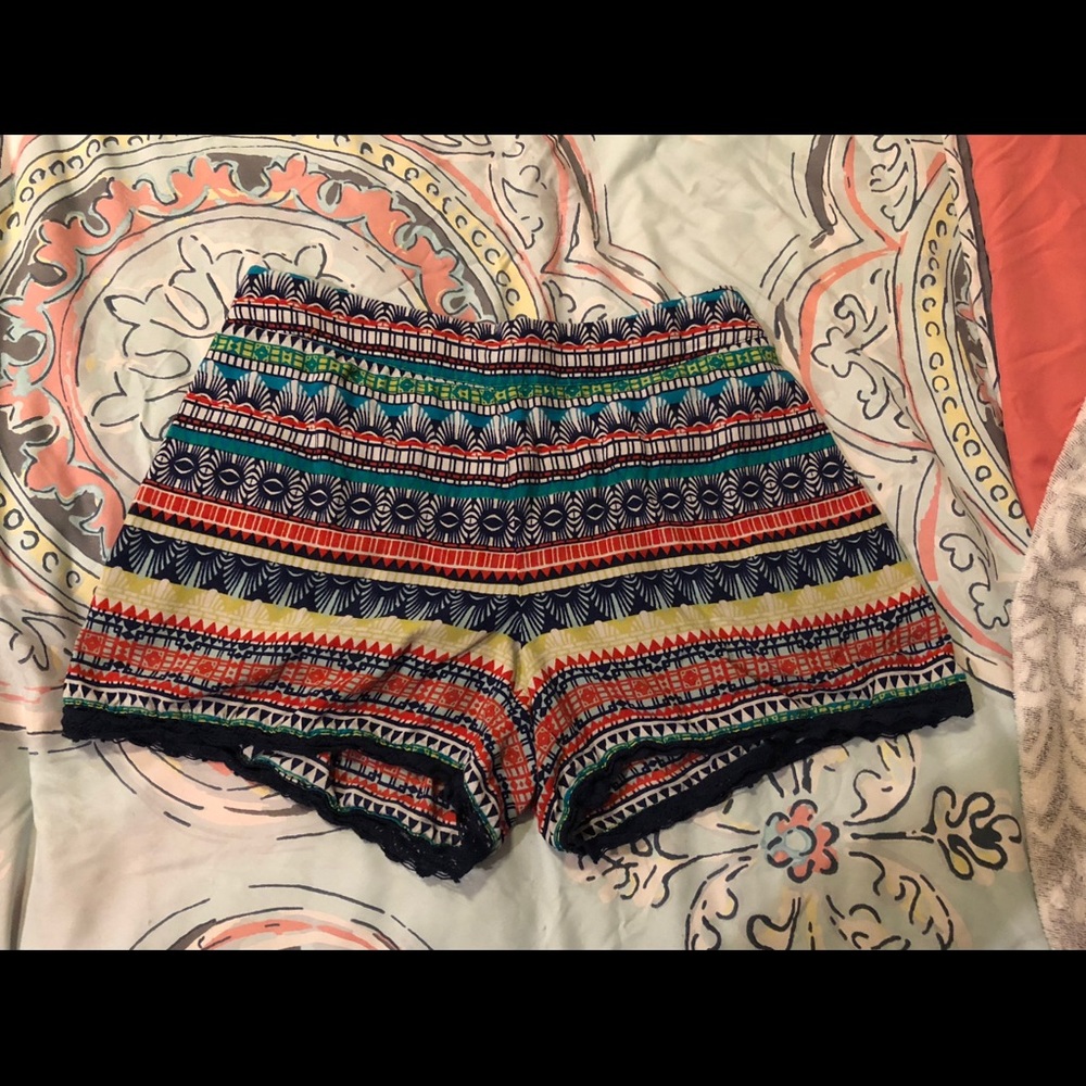 Red Camel Shorts